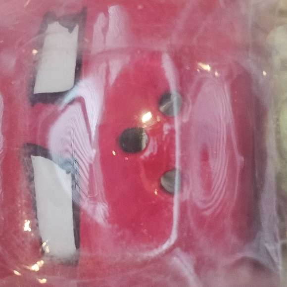 Red Truck and Tree Salt and Pepper Shakers - Picture 3 of 11